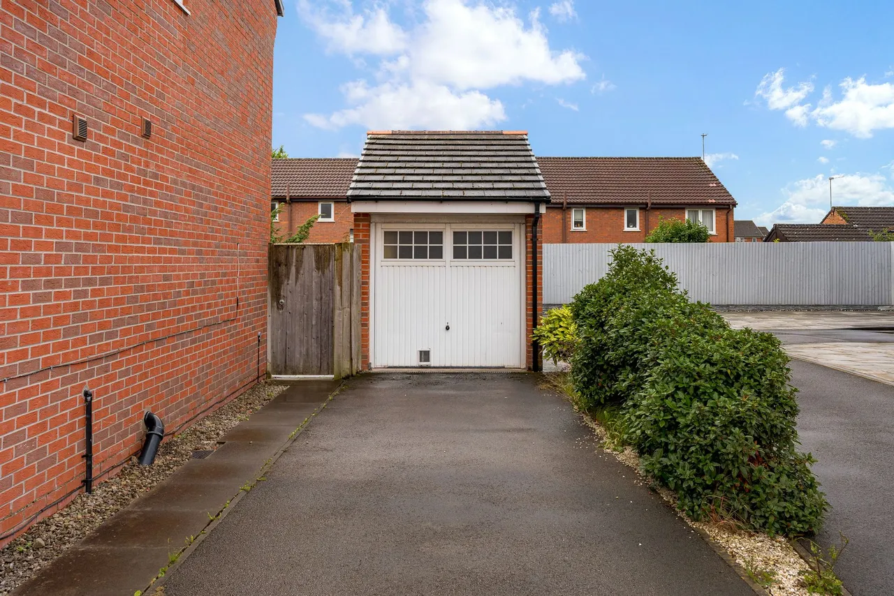 Chadwick Lane, Widnes, Widnes, WA8 9NN, photo 23