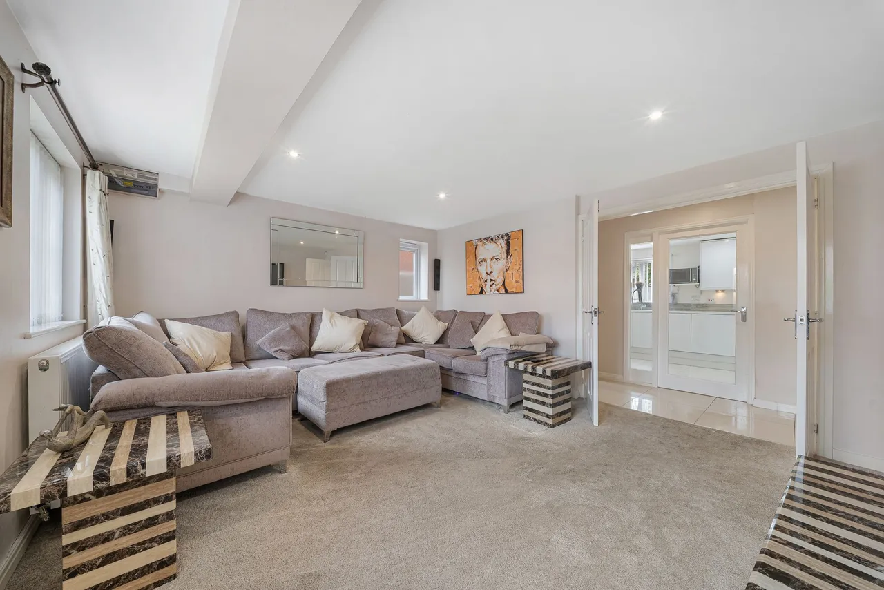Chadwick Lane, Widnes, Widnes, WA8 9NN, photo 7