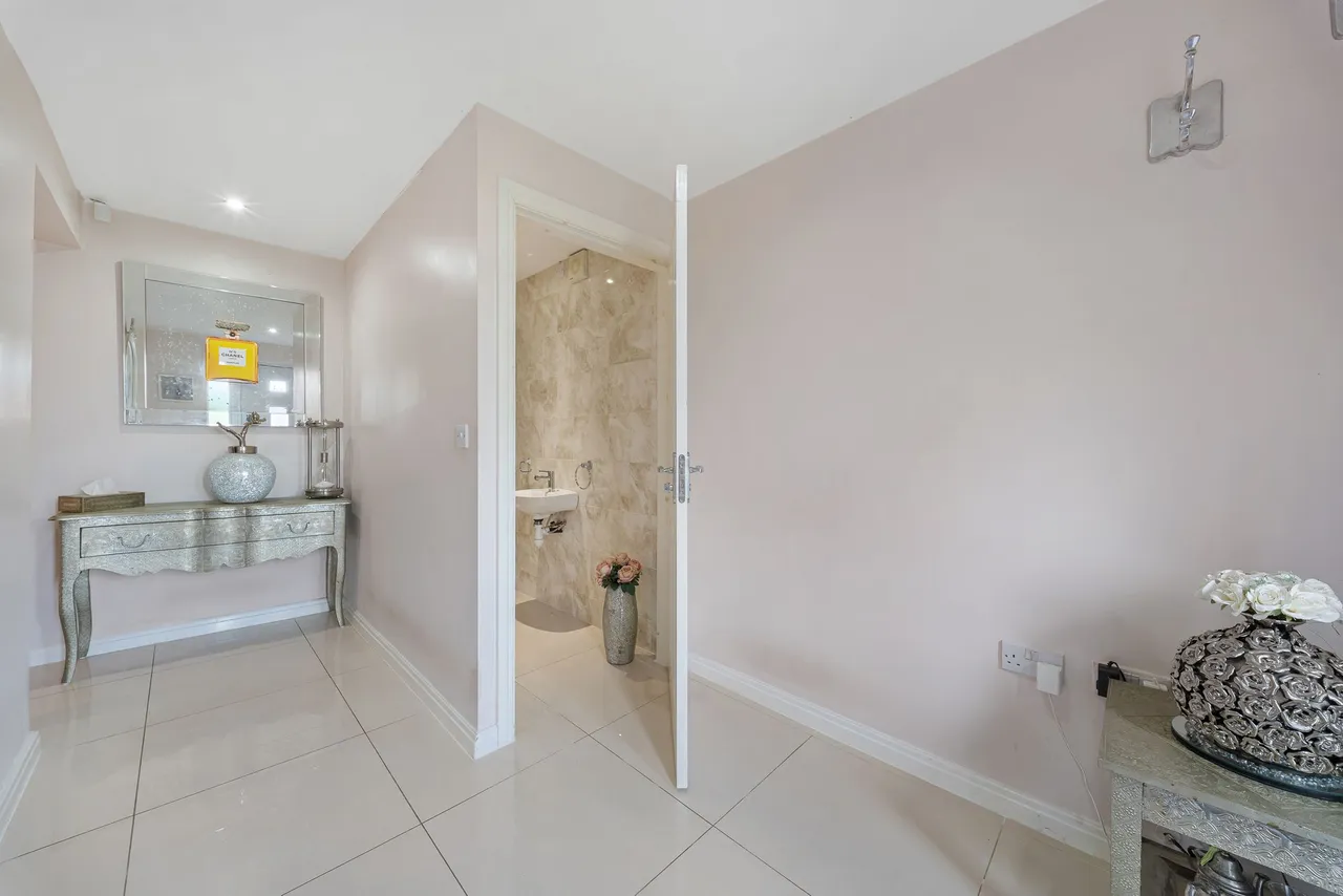 Chadwick Lane, Widnes, Widnes, WA8 9NN, photo 10