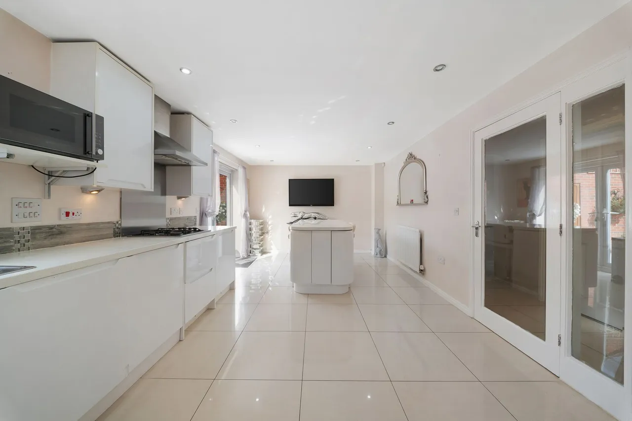 Chadwick Lane, Widnes, Widnes, WA8 9NN, photo 5