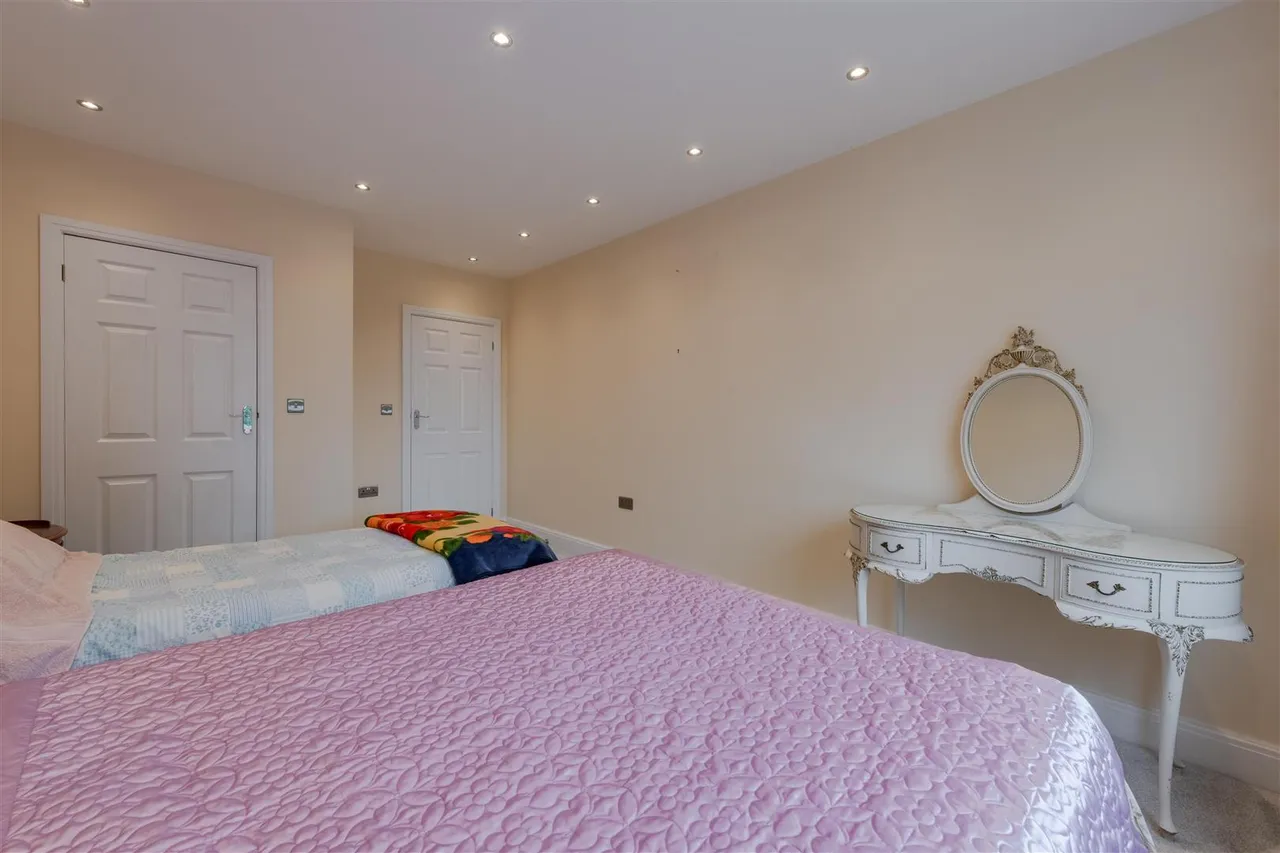 Sandy Lane, Kidderminster, photo 11