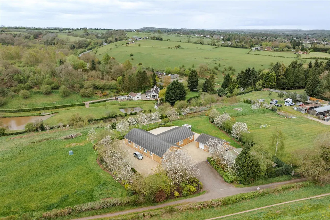 Sandy Lane, Kidderminster, photo 28