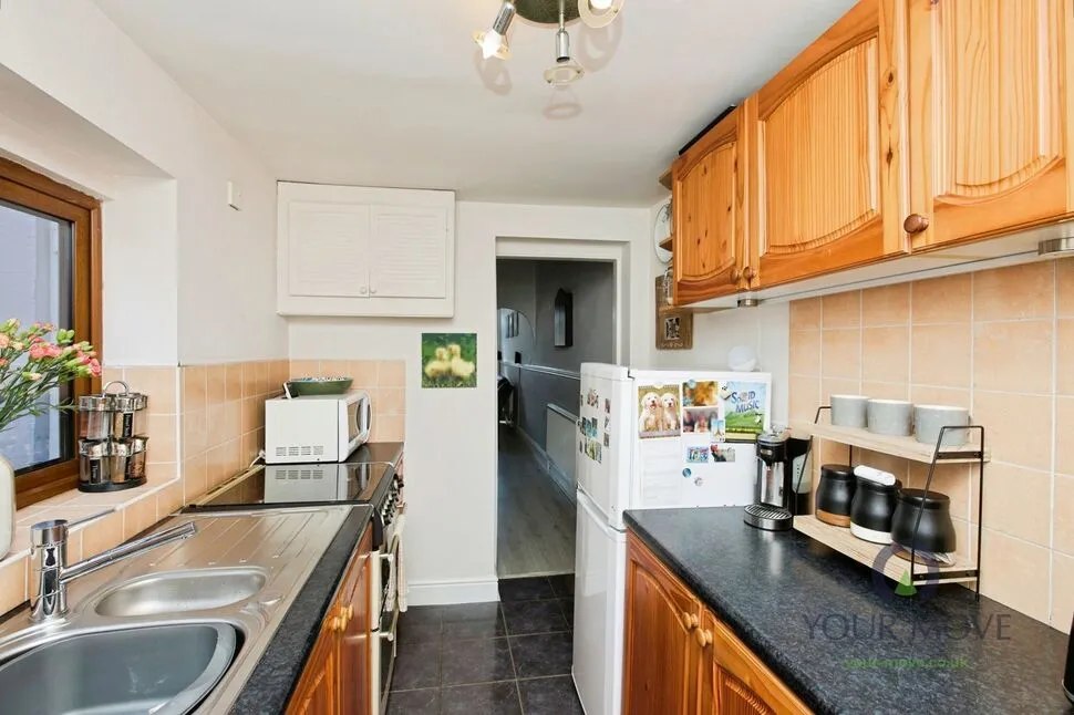 Forest Road, Burton-on-Trent, Staffordshire, DE13, photo 9