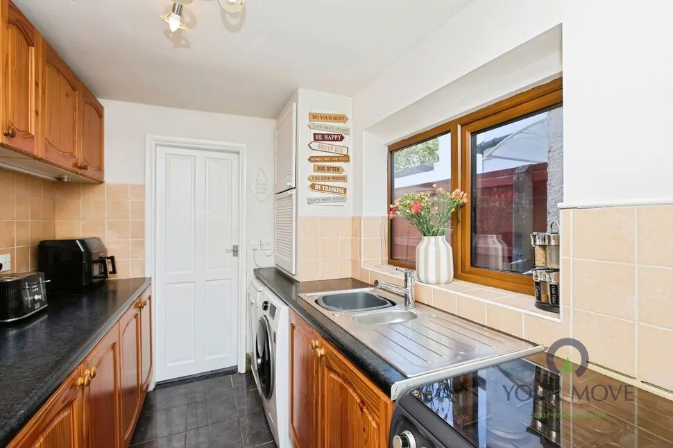 Forest Road, Burton-on-Trent, Staffordshire, DE13, photo 10