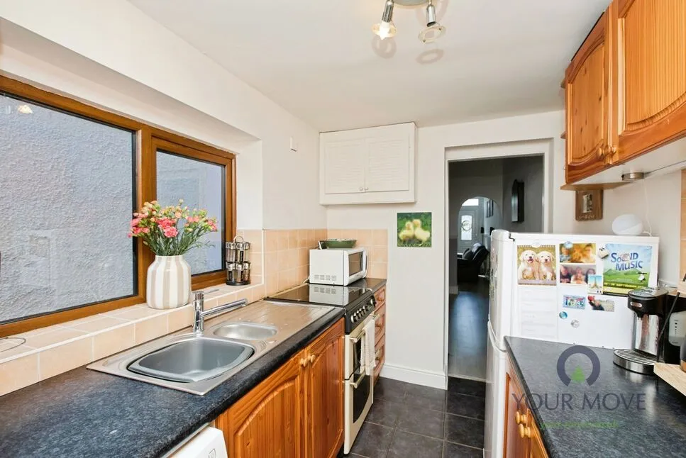 Forest Road, Burton-on-Trent, Staffordshire, DE13, photo 8