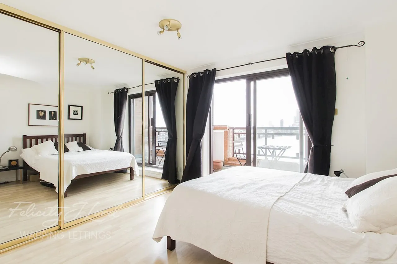 Free Trade Wharf, E1W, photo 3