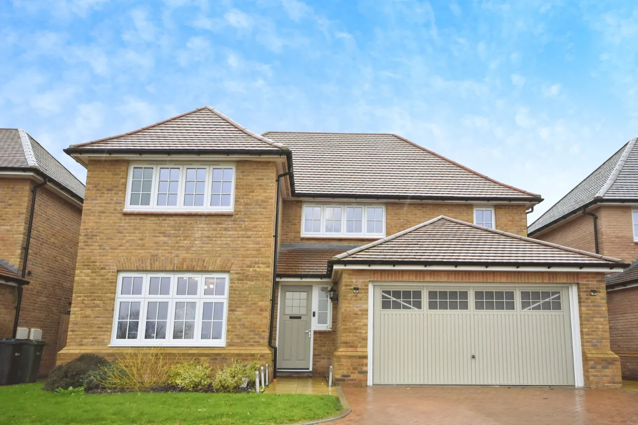 4 bed house for sale, Jewitt Way, Witham, CM8
