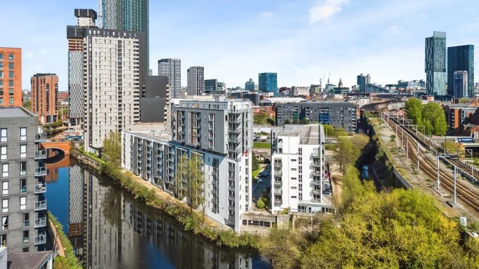 2 bed flat for sale — Water Street, Manchester, M3