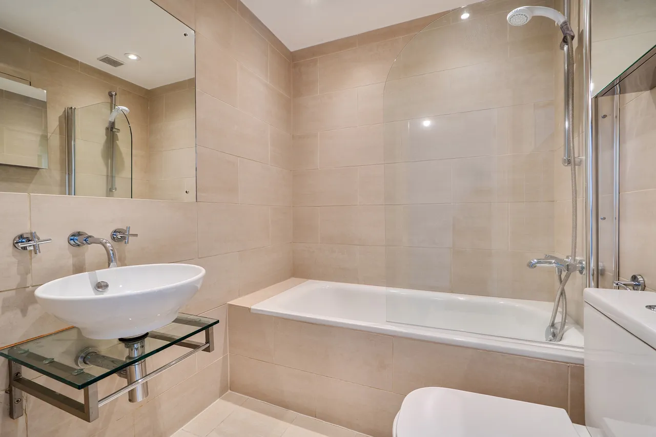 Flat 1, 31 South Villas, London, photo 9
