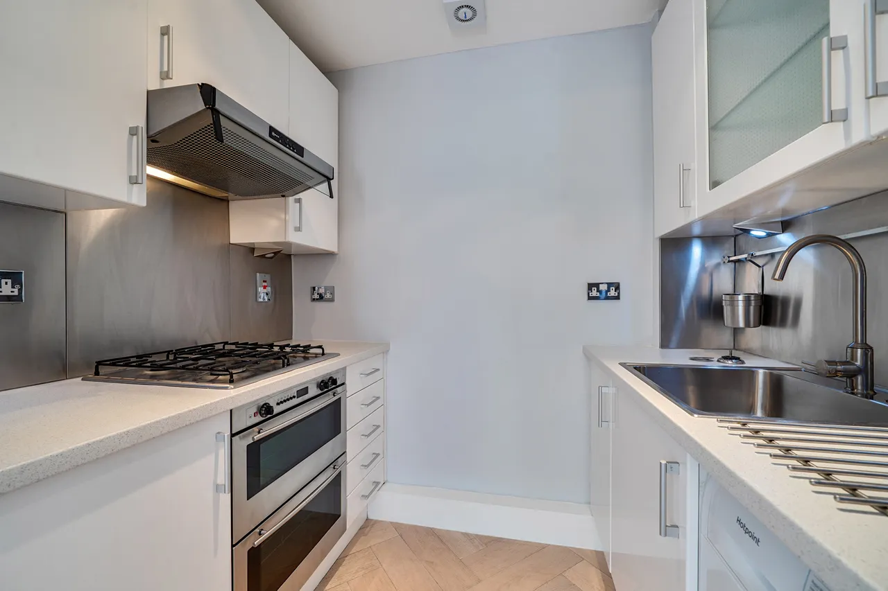 Flat 1, 31 South Villas, London, photo 5