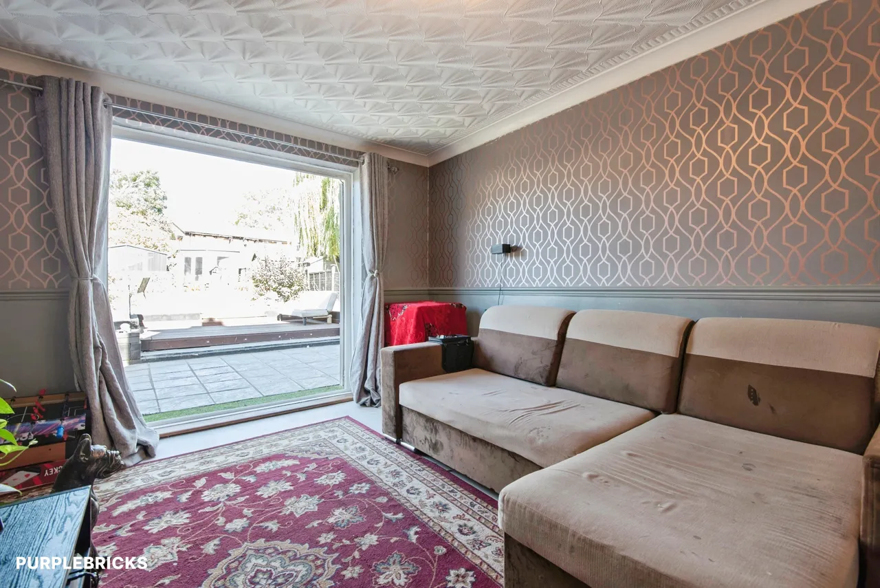 Shephall Way, Stevenage, SG2, photo 11