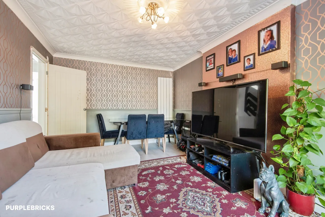 Shephall Way, Stevenage, SG2, photo 13