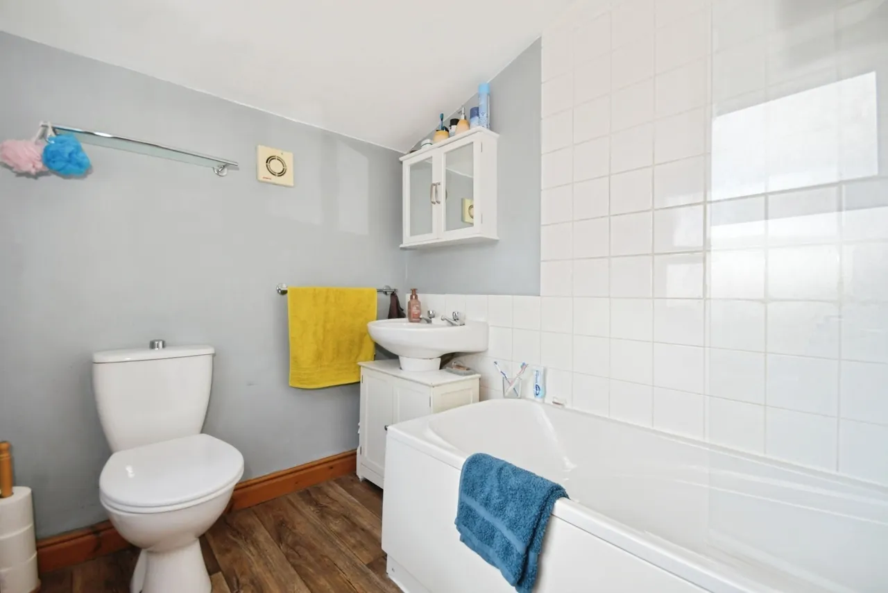 Sanforth Street, Chesterfield, Derbyshire, S41, photo 9