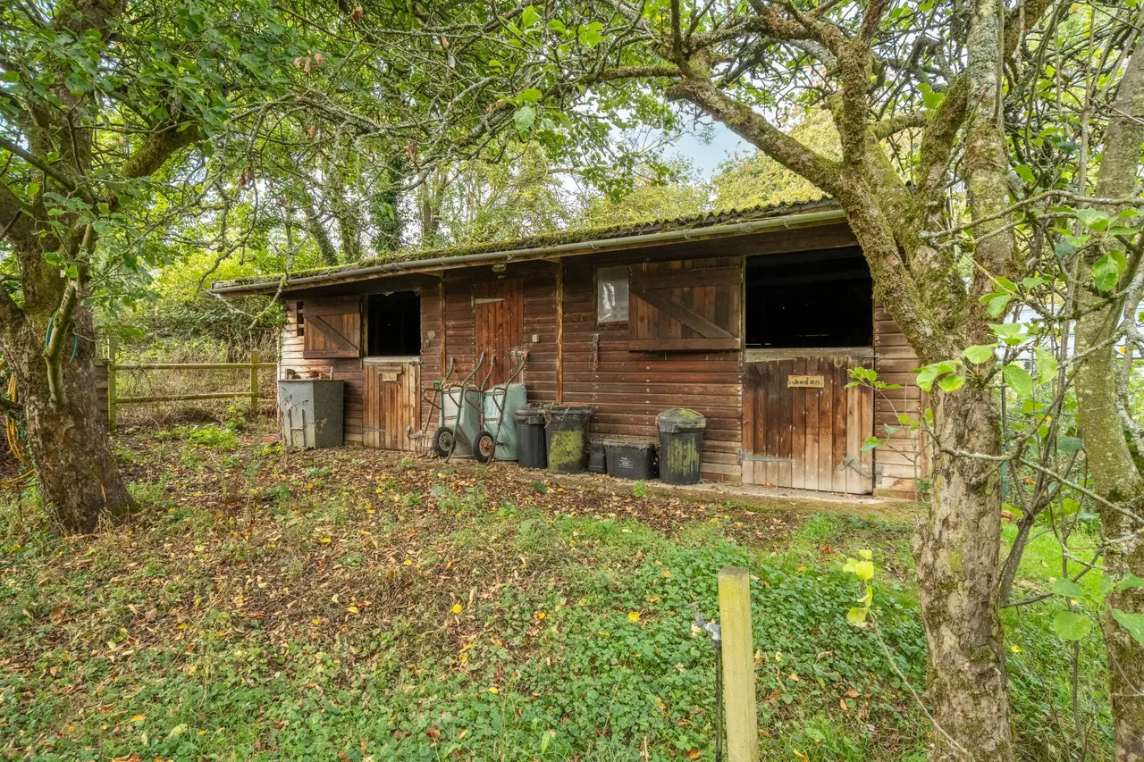 Bottom Road, Radnage, HP14, photo 7