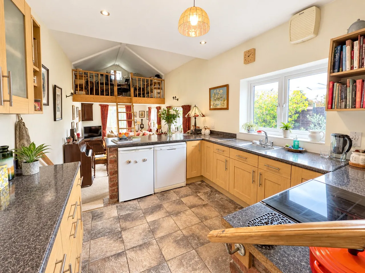 Irby Road, Irby, CH61, photo 3
