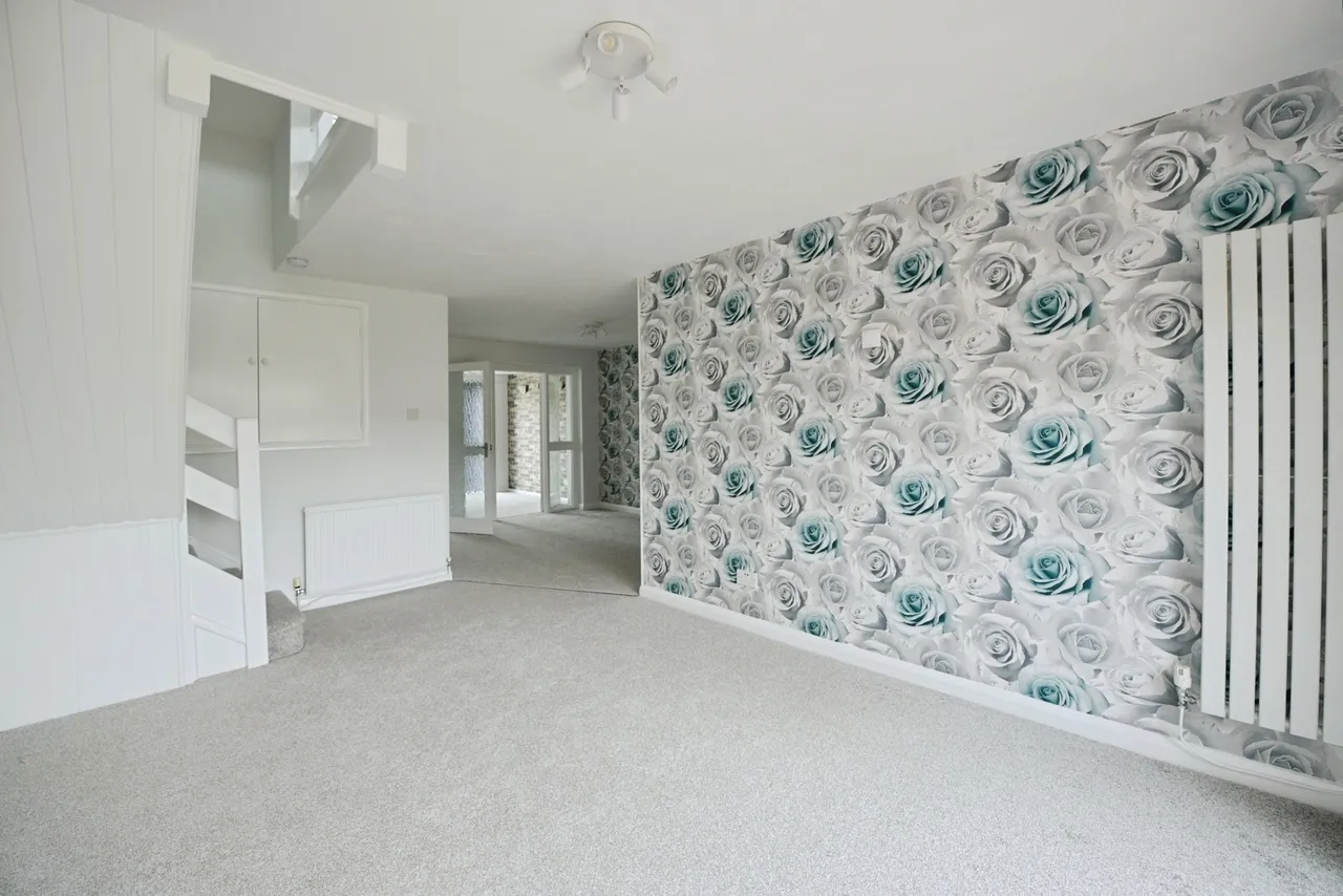 Coronation Avenue, East Tilbury, Tilbury, Essex, RM18, photo 4