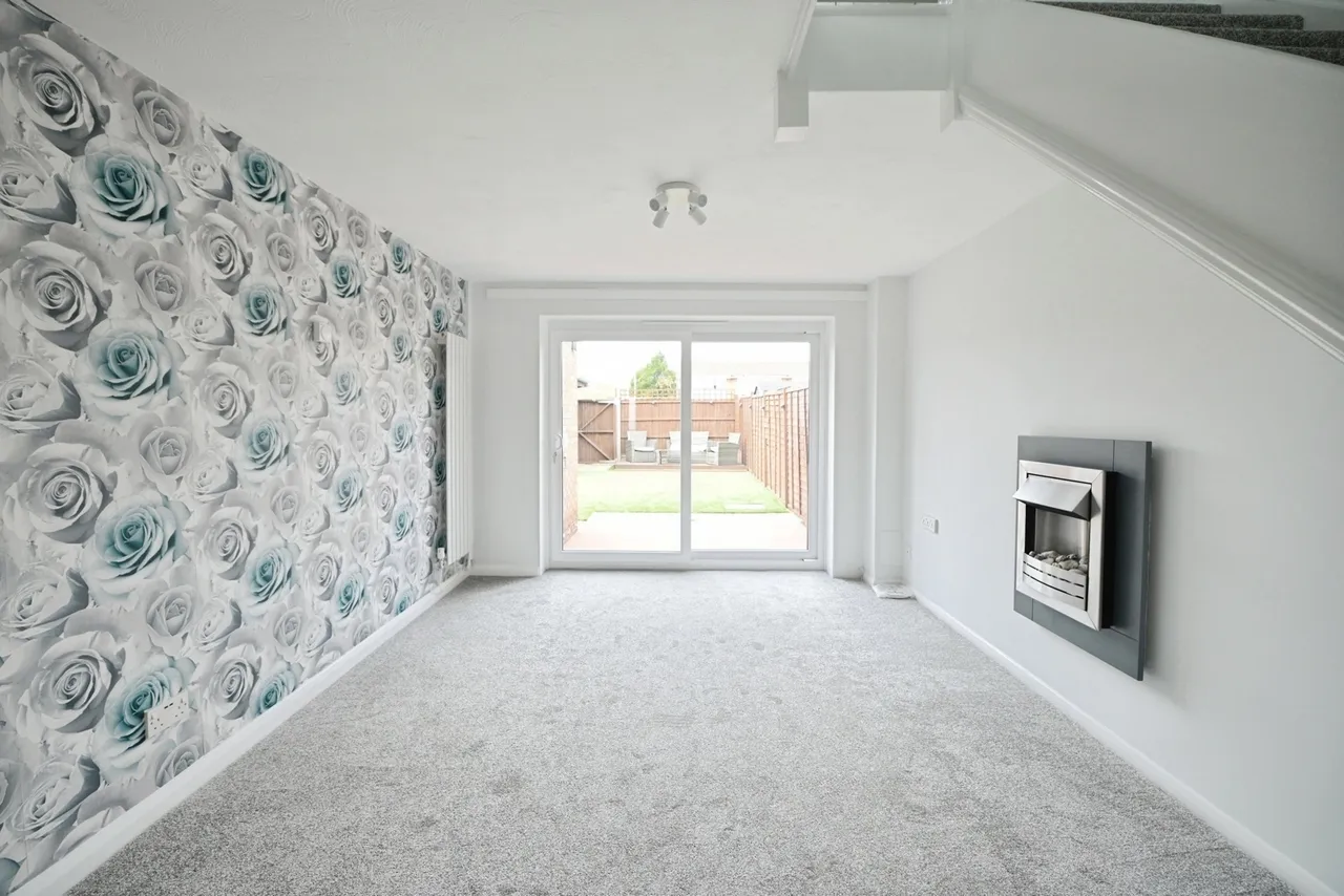 Coronation Avenue, East Tilbury, Tilbury, Essex, RM18, photo 3