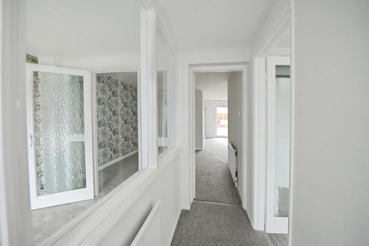 Coronation Avenue, East Tilbury, Tilbury, Essex, RM18, photo 9