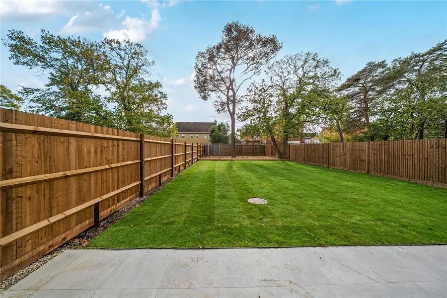 Poppy Lane, Deepcut, GU16, photo 12