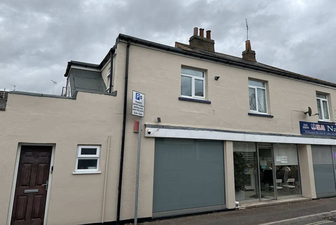 1 bed flat to rent — Exeter Road, Exmouth, EX8