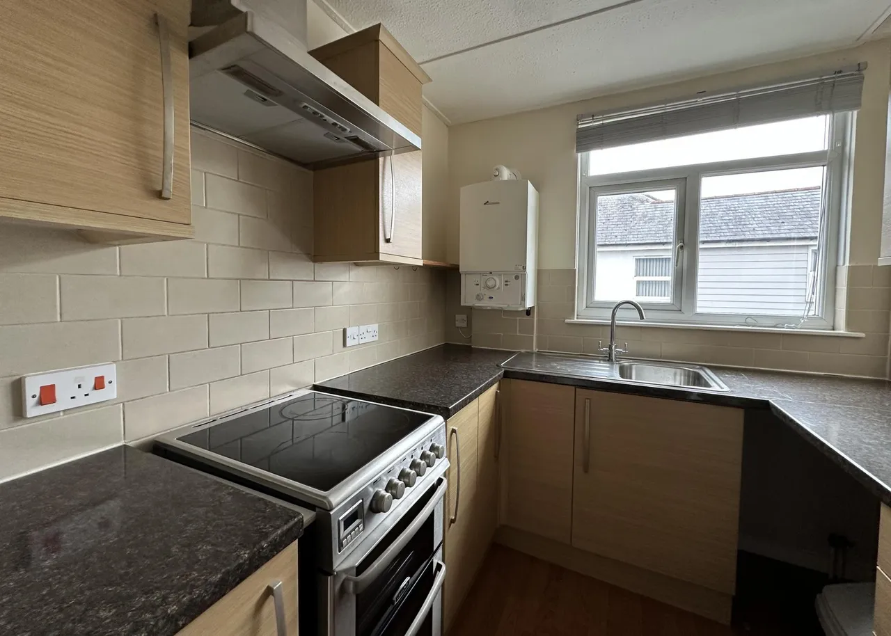 Exeter Road, Exmouth, EX8, photo 3