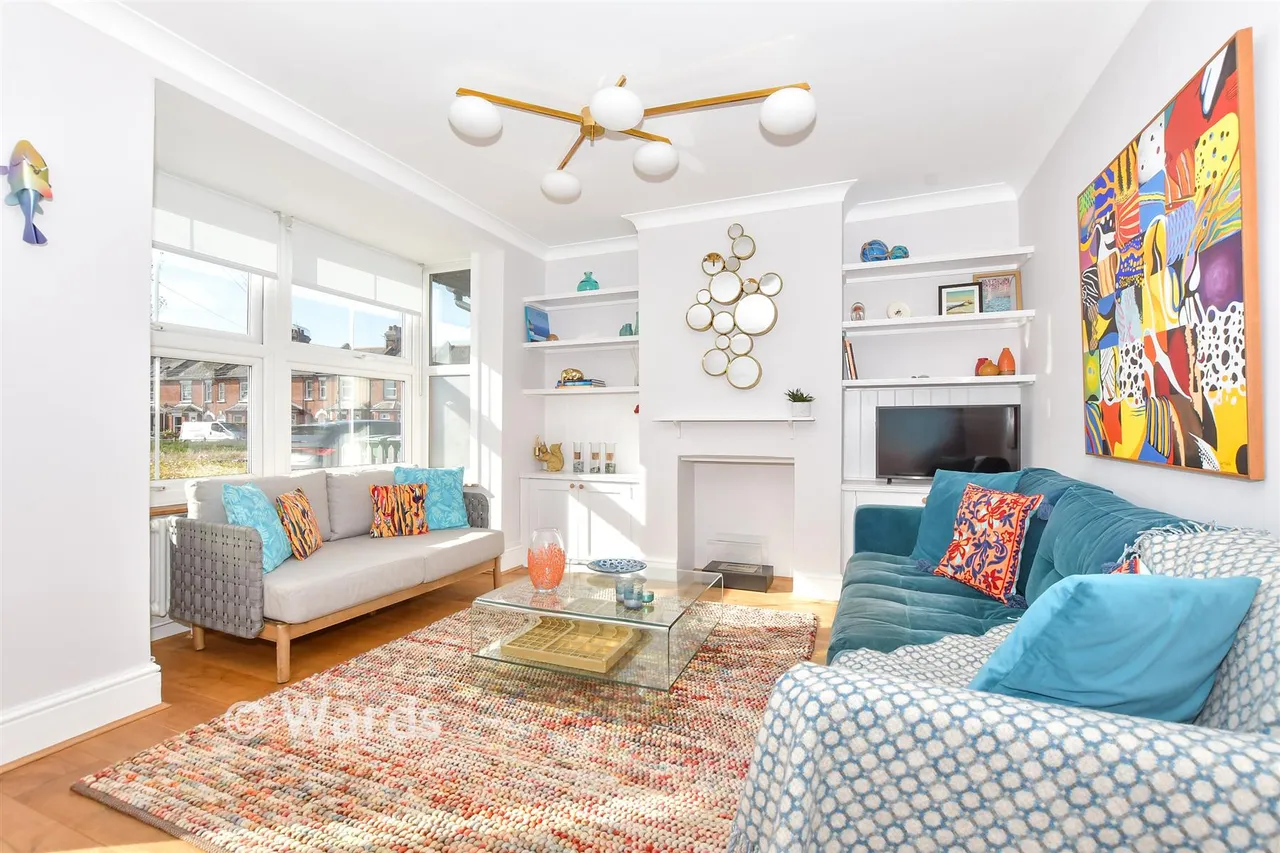 St. Nicholas Terrace, Hythe, CT21, photo 8