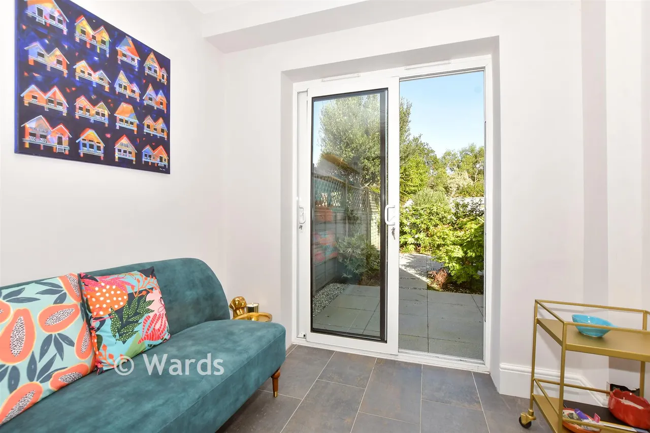 St. Nicholas Terrace, Hythe, CT21, photo 13