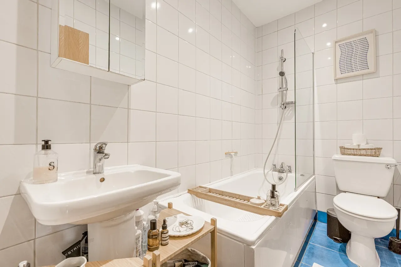 Lavender Hill, London, SW11, photo 7