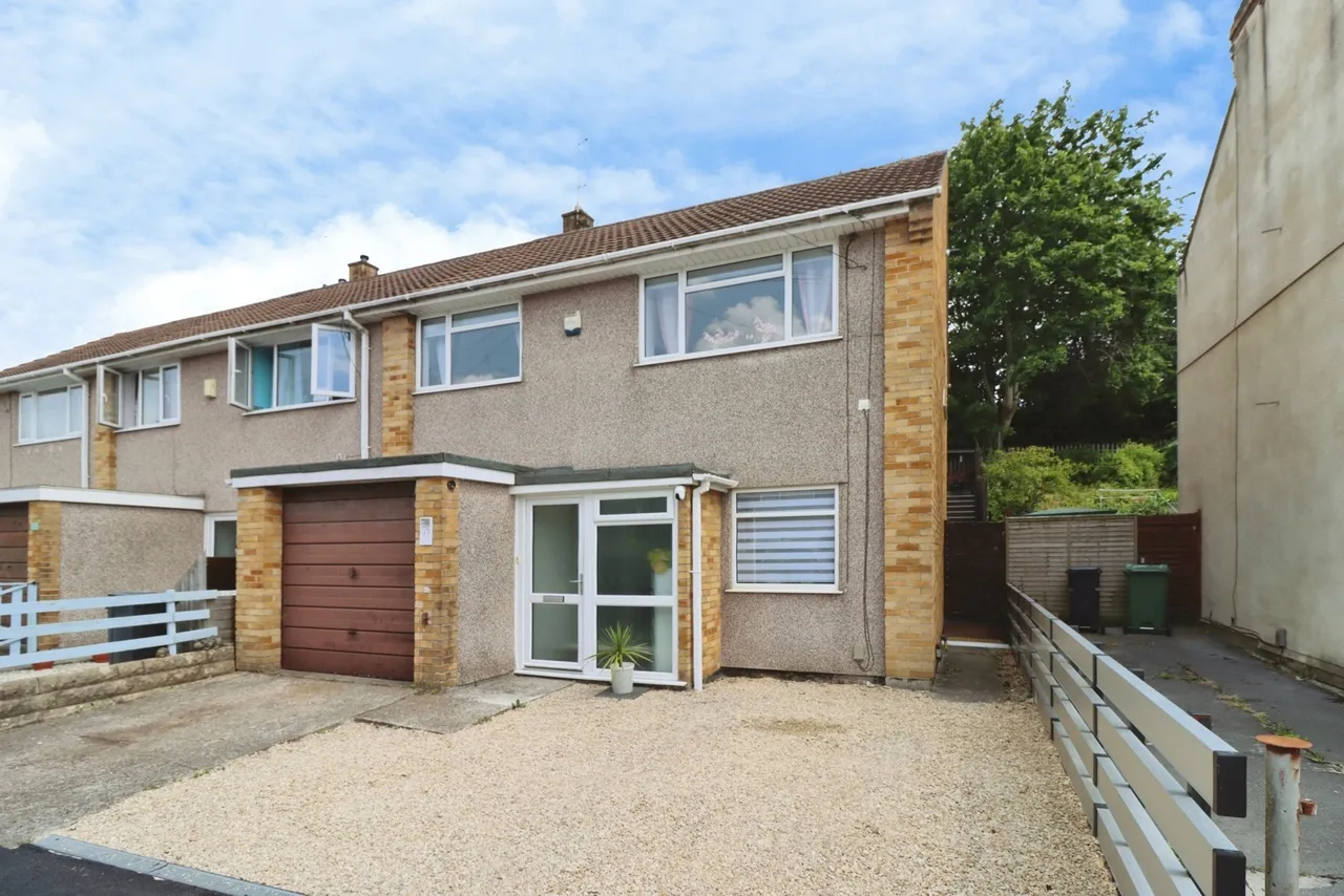 3 bed house for sale — Clare Road, Kingswood, Bristol, BS15