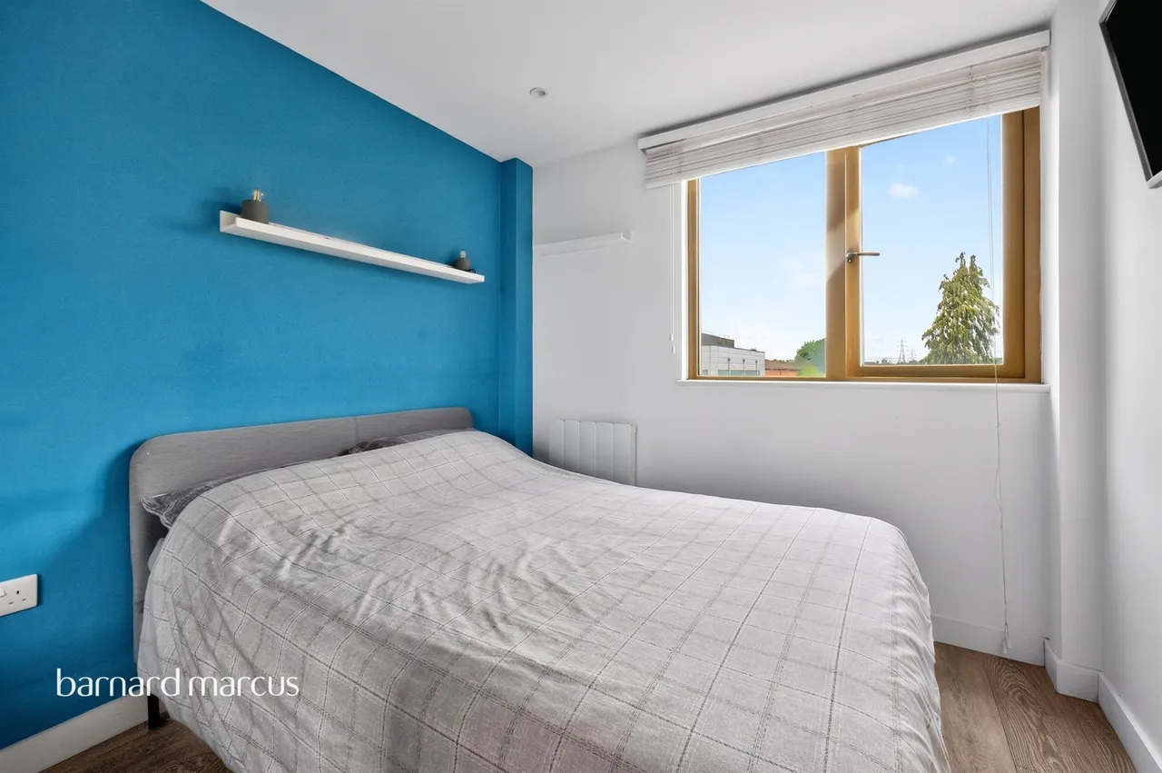 London Road, Cheam, SM3, photo 8