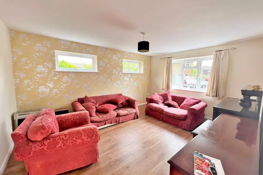 Roundthorn Way, Woking, GU21, photo 4
