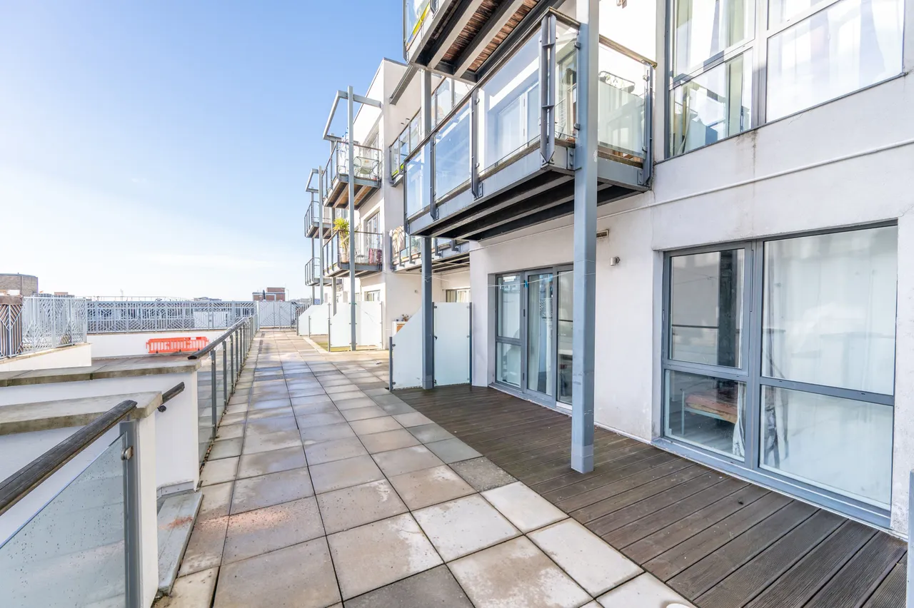 Flat 3, 14 Elm Road, Wembley, photo 6