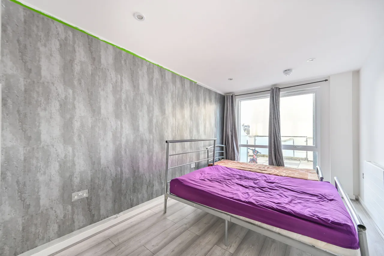 Flat 3, 14 Elm Road, Wembley, photo 4
