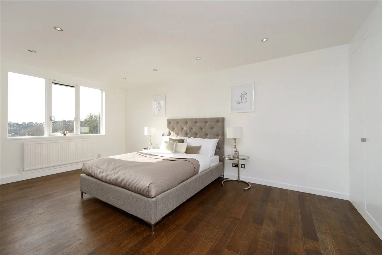 Wellington Road, St John's Wood, London, NW8, photo 4
