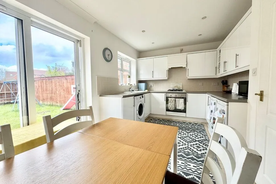 Haydn Jones Drive, Nantwich, CW5, photo 8