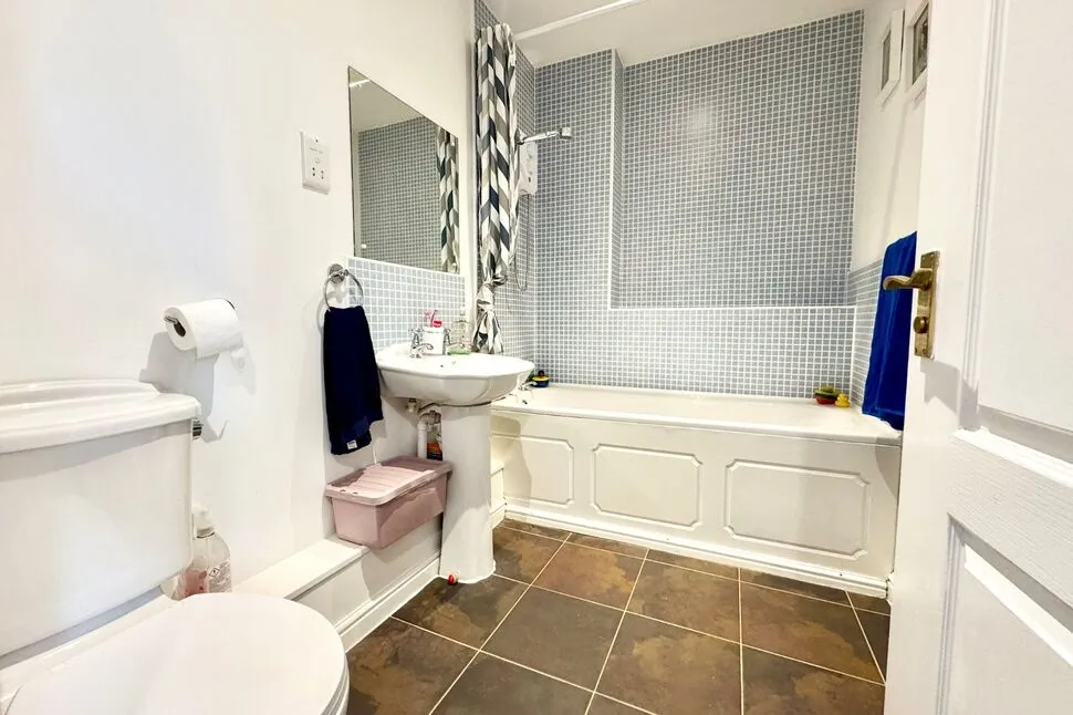 Haydn Jones Drive, Nantwich, CW5, photo 12