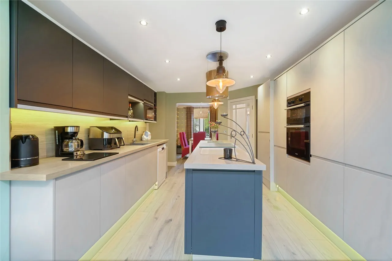 Fairlie, Stewartfield, East Kilbride, South Lanarkshire, G74, photo 4