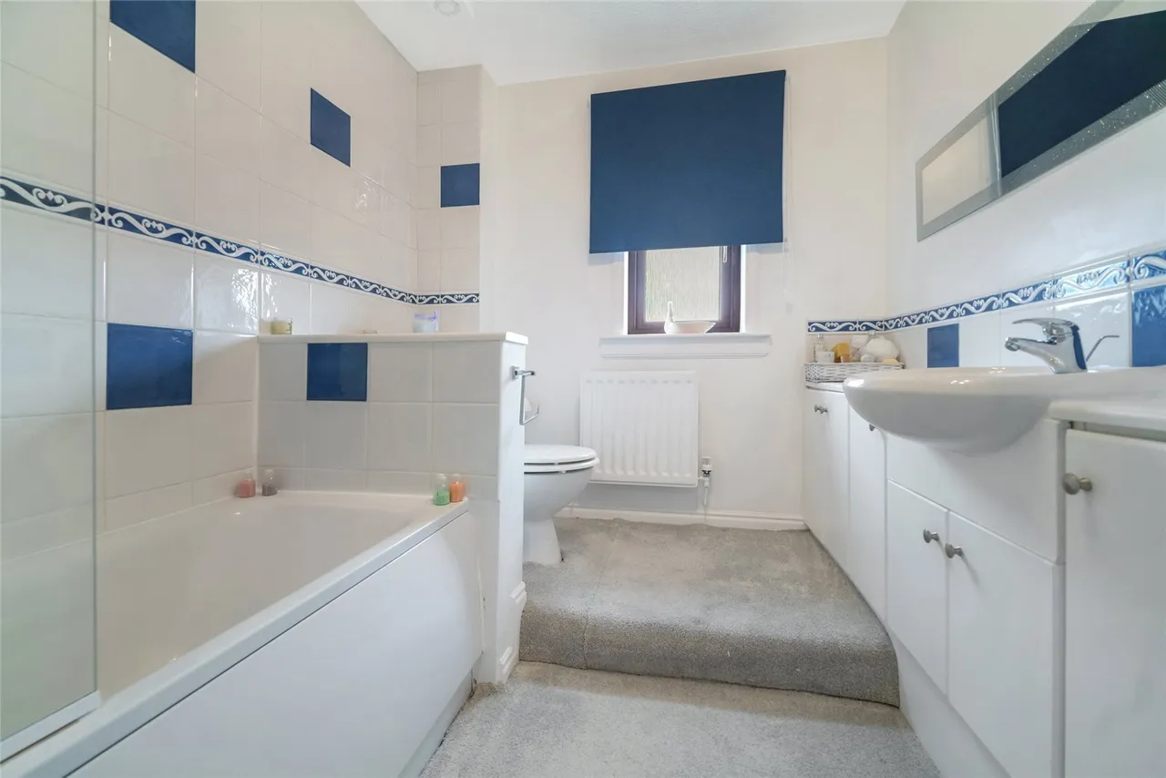 Fairlie, Stewartfield, East Kilbride, South Lanarkshire, G74, photo 14
