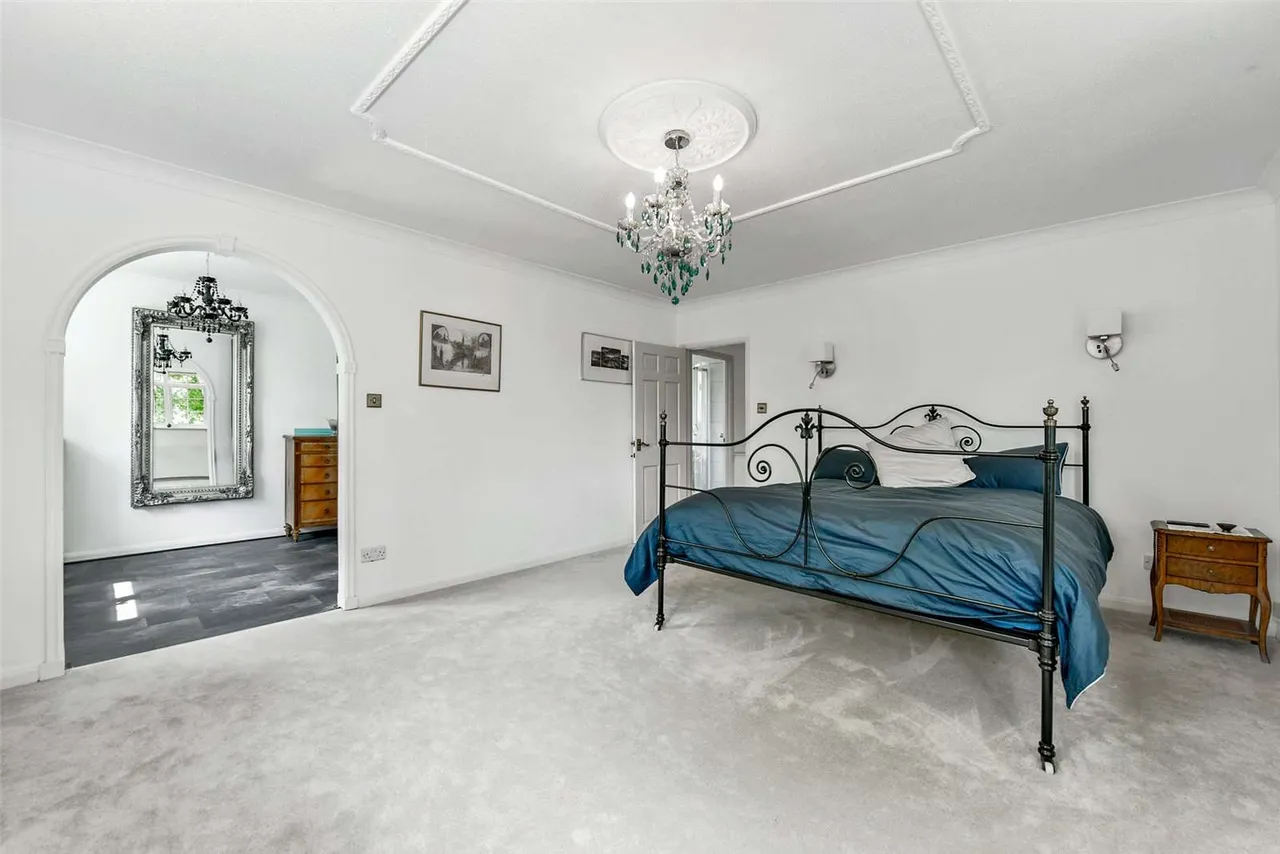 Brayfield Road, Bray, SL6, photo 8