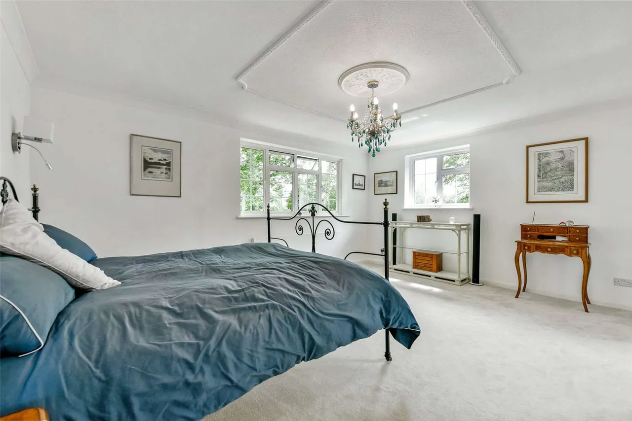 Brayfield Road, Bray, SL6, photo 10
