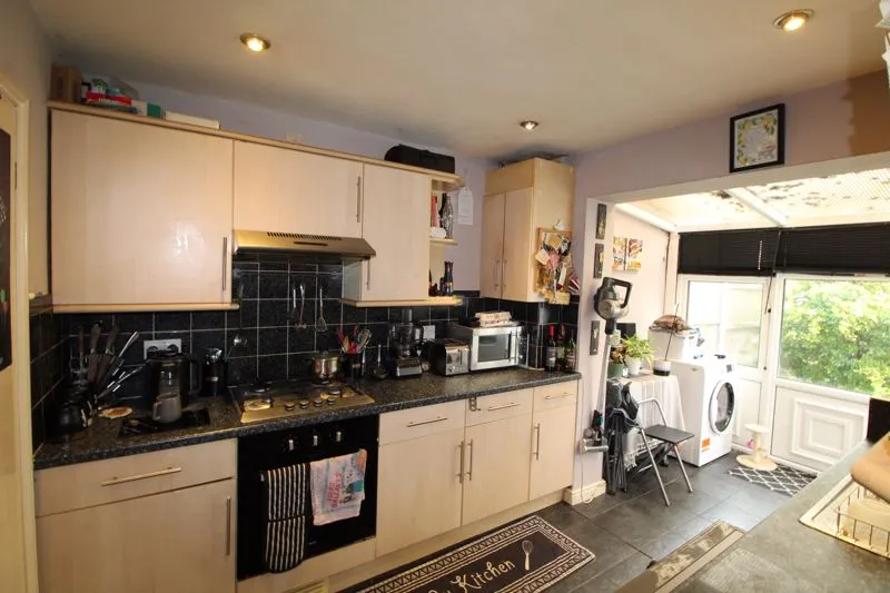 Eastfield Close, Luton LU2 8DY, photo 4