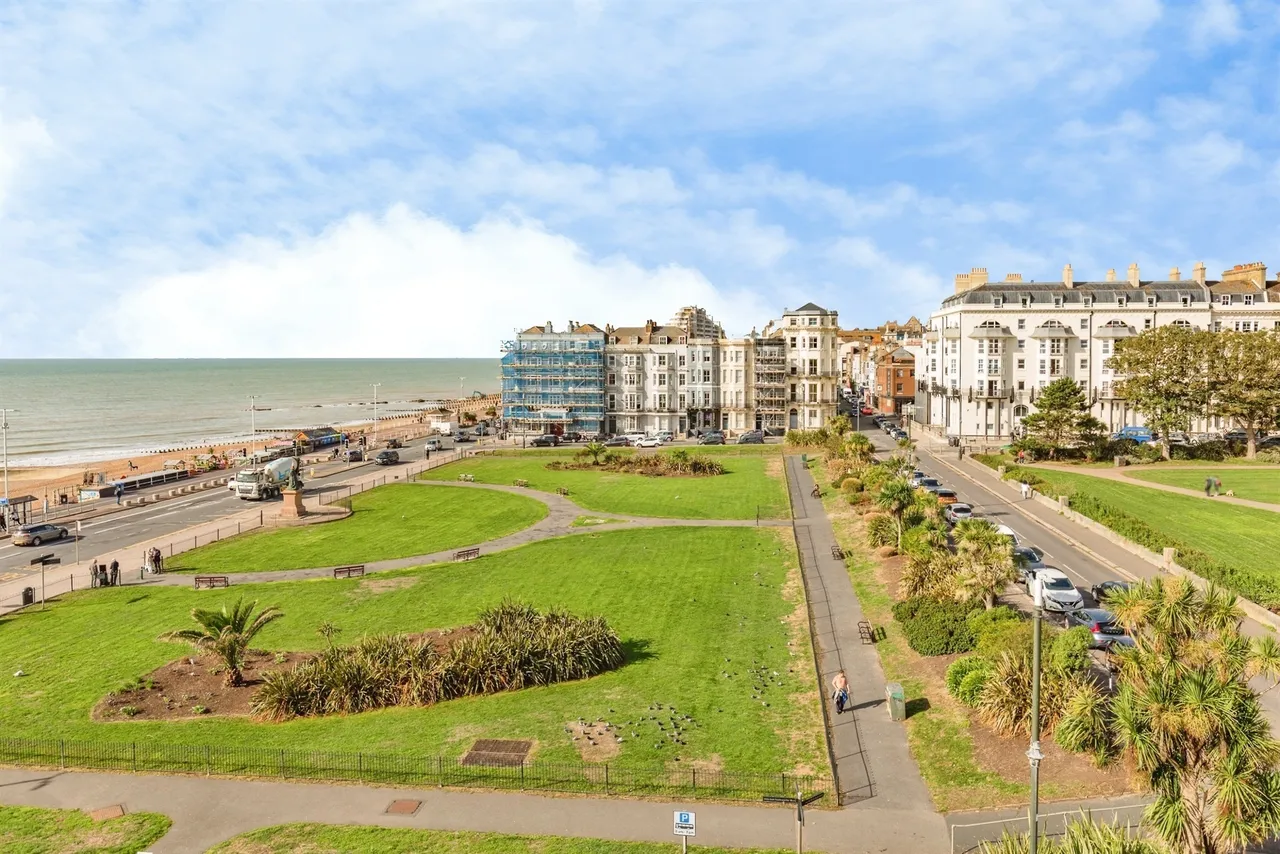 Warrior Square, St. Leonards-On-Sea, TN37, photo 2