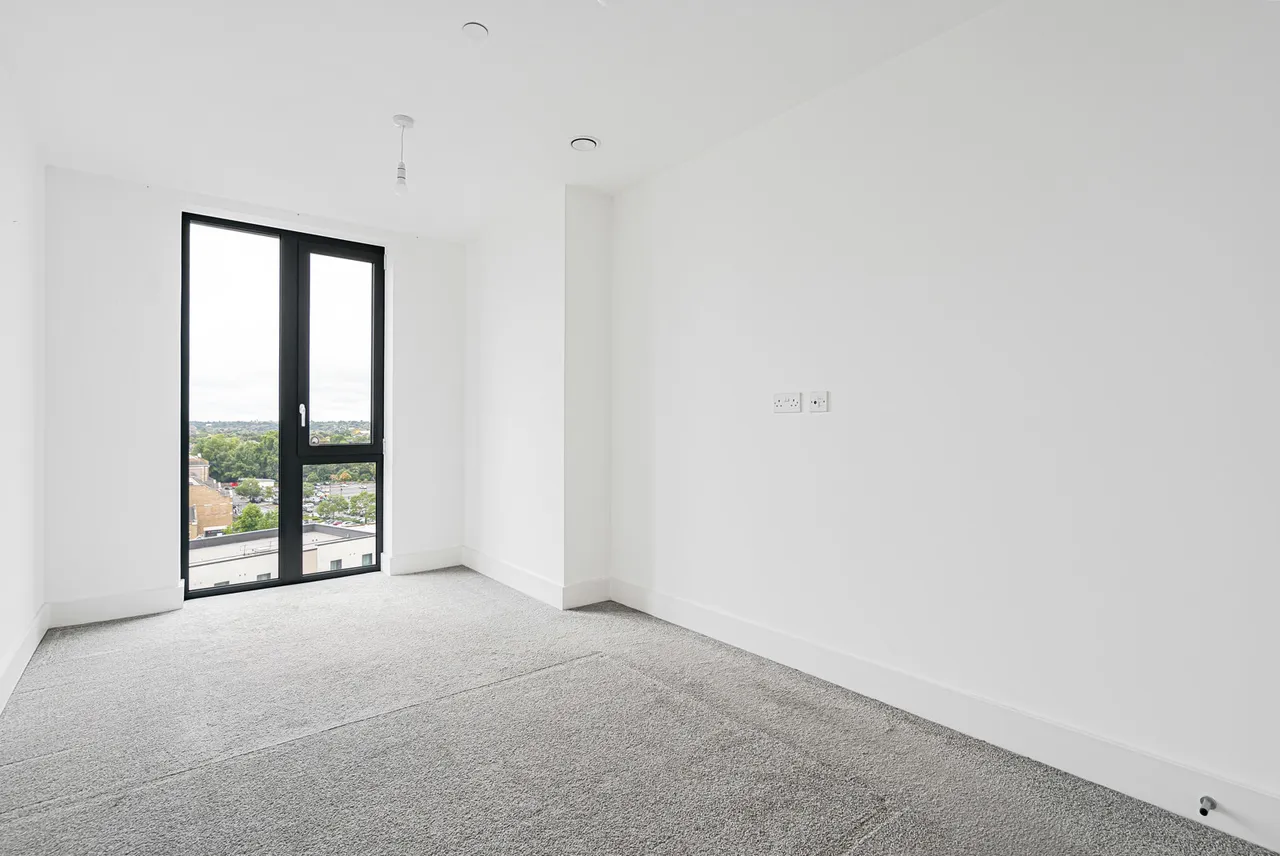 Mill Mead, Staines-upon-Thames, TW18, photo 4