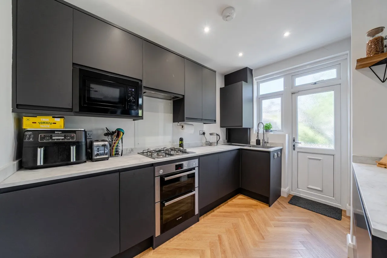 Manor Lane, SE12, photo 10