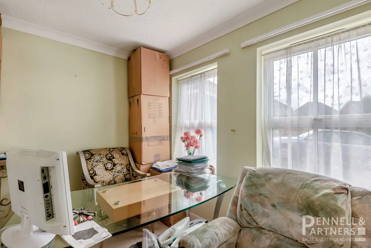 Amethyst Close, Sleaford, photo 8