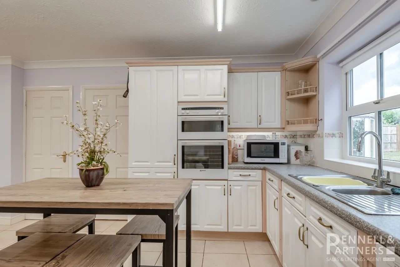 Amethyst Close, Sleaford, photo 6