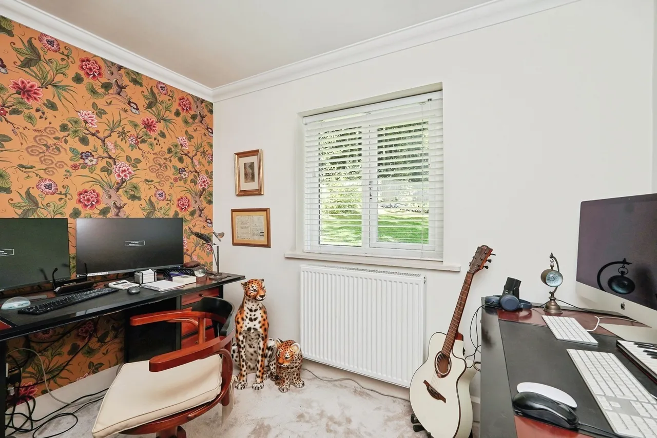 Malvern Meadow, Temple Ewell, Dover, Kent, CT16, photo 10