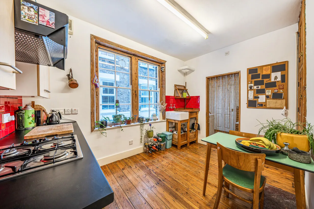 Lomond Grove, Camberwell, London, SE5, photo 11