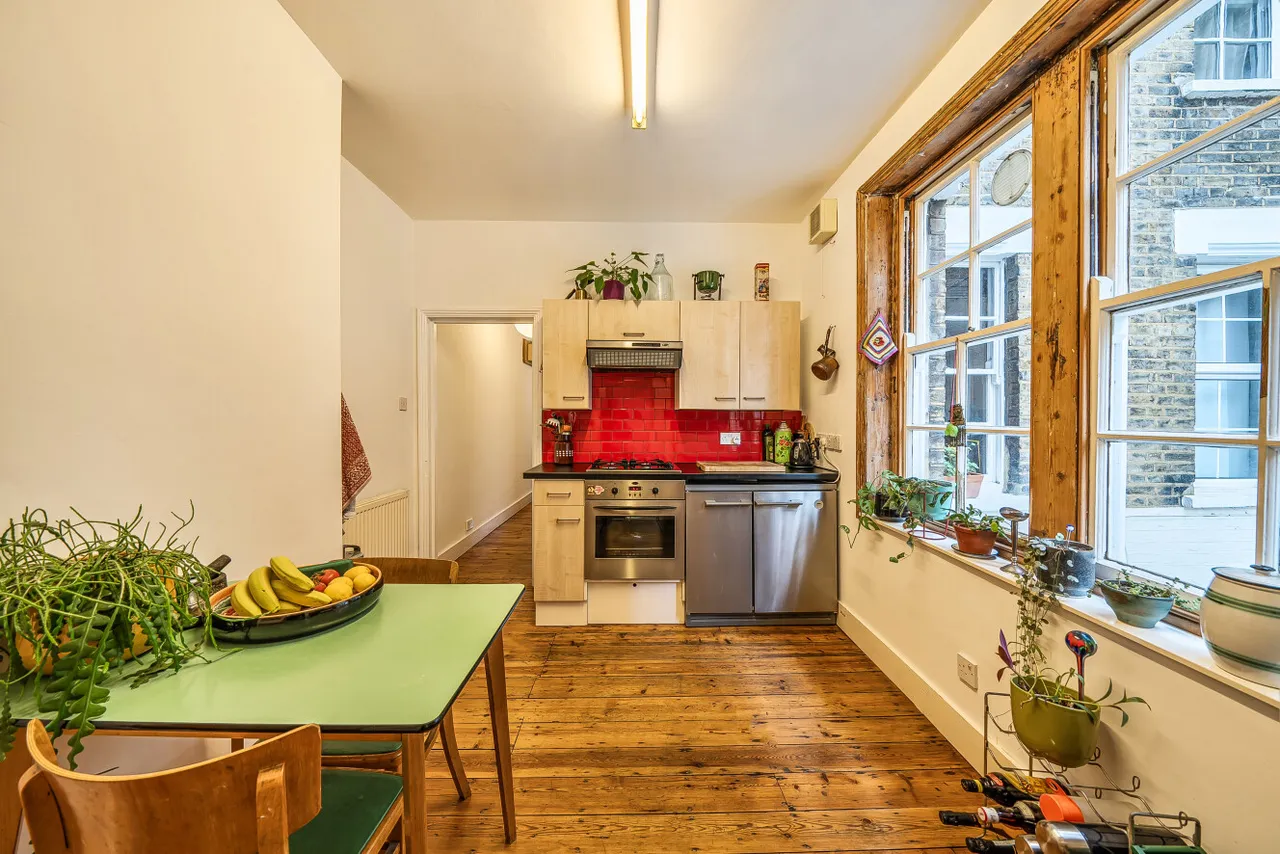 Lomond Grove, Camberwell, London, SE5, photo 4