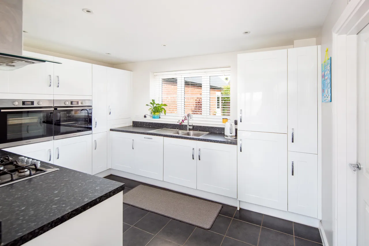 Keele Close, Upper Heyford, photo 10